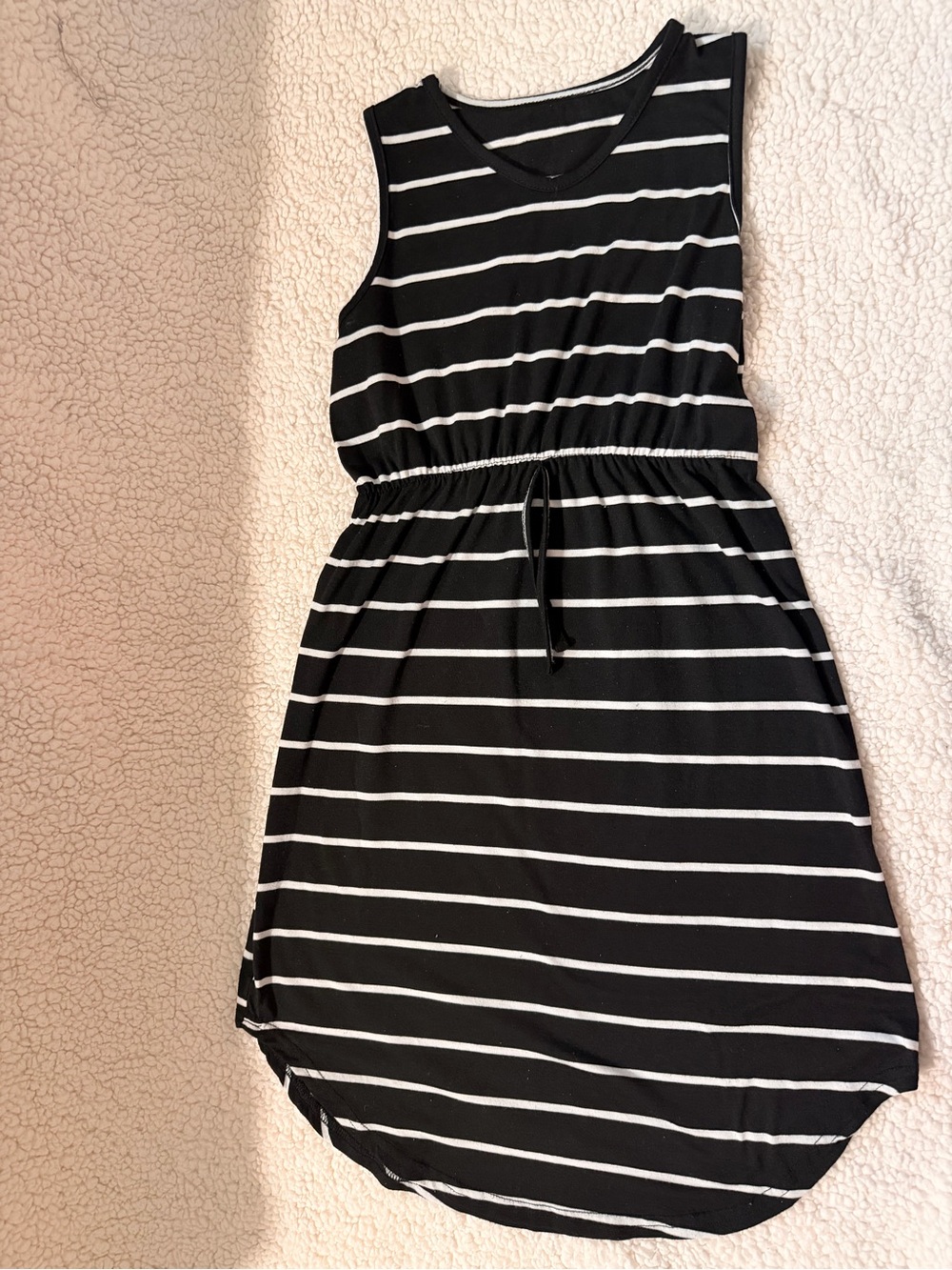 Sleeveless Black and White Striped Drawstring Dress size S